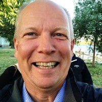 Lars Redtzer Email