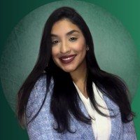 Victória Ramirez Email