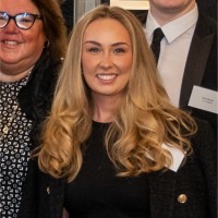 Chloe Wise Email & Phone Number
