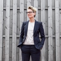 Tina Engström Email