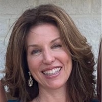 Kelli Powell Email & Phone Number