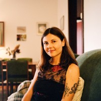 Natasha Thomas Email