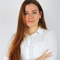 Amanda Martins Email