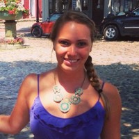 Elyse Accetturo Email & Phone Number