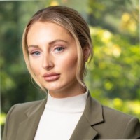 Curve Dental Employee Julia Duncan's profile photo