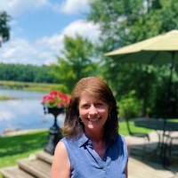 Lisa Smith Email & Phone Number