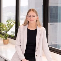 Opportune Professional Development Employee Rosie Elliot's profile photo