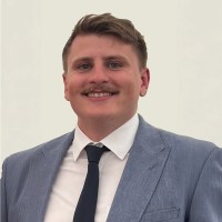 Discount Displays Employee Tom Fuller's profile photo