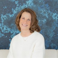 VIVA Wellness Employee Denise Kuhaupt's profile photo