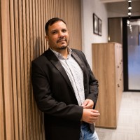 InvestSmartXP Employee Carlos Cabral's profile photo