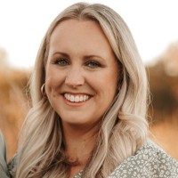 USAA Employee Lisa Donovan's profile photo