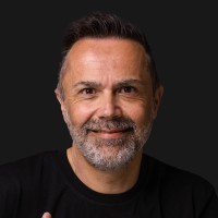 Milan Majer Email