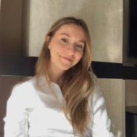 Melany Larovere Email & Phone Number