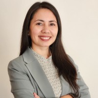 Daniela Estay Email