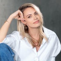 Shopify Employee Sarah Jones's profile photo