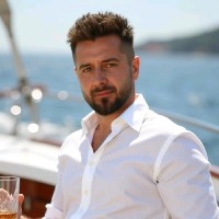 Saša Ivanović Email