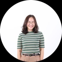 Apichaya Pikooltong Email