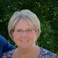Kim Menczynski Email & Phone Number