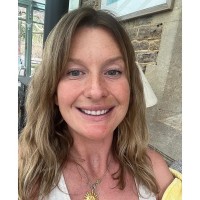 Bloom & Wild Employee Daisy Hunt's profile photo