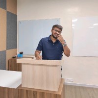 explorED Employee Arnav Herlekar's profile photo