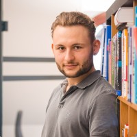 Matthias vom Bruch Email
