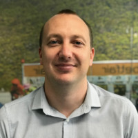Robert Linsley Email & Phone Number