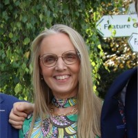 Wyeth Employee Elizabeth Dee's profile photo