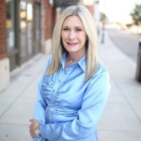 Boston Scientific Employee Deb Leonard's profile photo