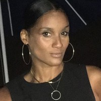Freida Rothman Employee Tina Bright's profile photo