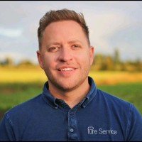 Pure Service Employee Carl Briggs's profile photo
