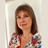 Areas France Employee Emmanuelle Cubizolles's profile photo