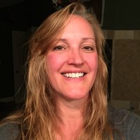 Lisa Hoffart Email