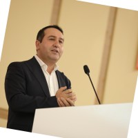 Van Horne Construction Limited_CA Employee F. Mert's profile photo