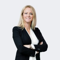 Annika Hampf Email