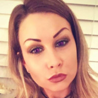 Make Employee Annah Wright's profile photo
