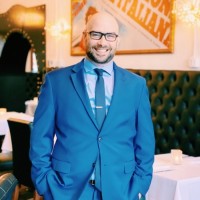 Lee Record Email & Phone Number