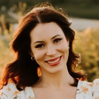 Laura Shaw Email & Phone Number