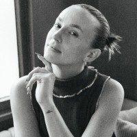 Sumi Cole Email & Phone Number