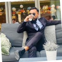 Max Pariyar Email