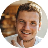 Bohdan Levishchenko Email