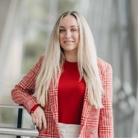 Annalena Runte Email