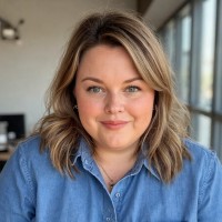 Amy Hayes Email & Phone Number