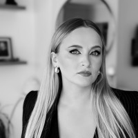 AaGlobal Employee Andreea Ciubotari's profile photo