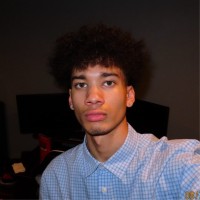 Journeys Employee Shane Gomes's profile photo