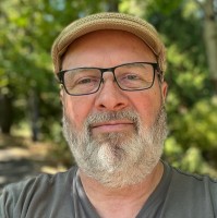 BuenaSpace Employee Dan Heinze's profile photo