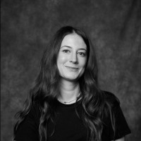 Lauren Ferreira Email & Phone Number
