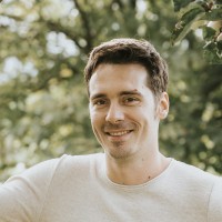 Jure Štern Email