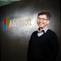 Wayne Chou Email