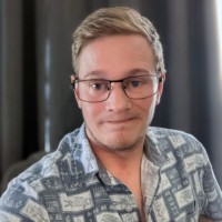Drop Fake Employee Carter Shanks's profile photo