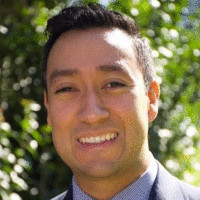 Roberto Pineda Email & Phone Number